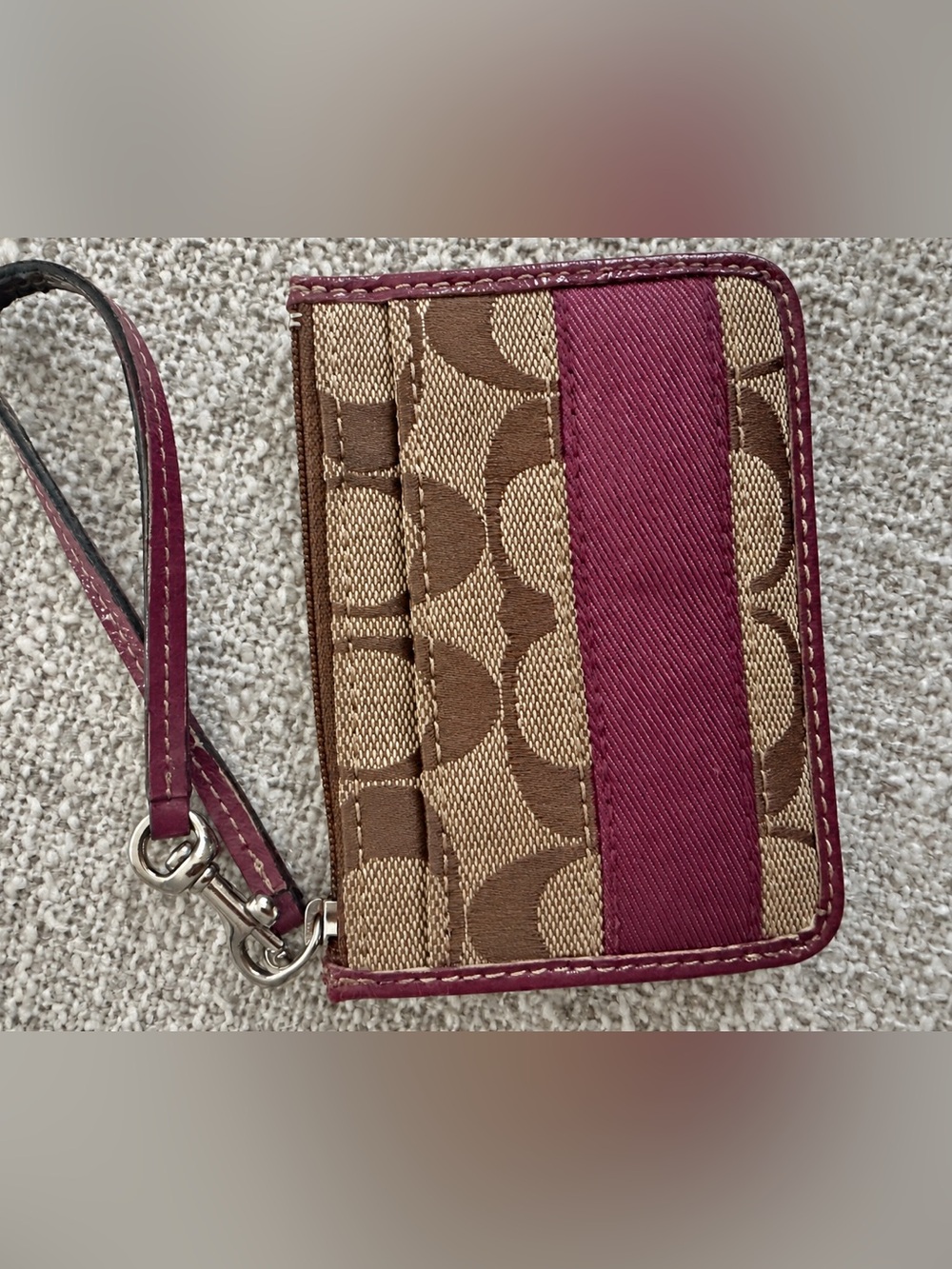 Coach Signature Wallet purple/berry
stripe